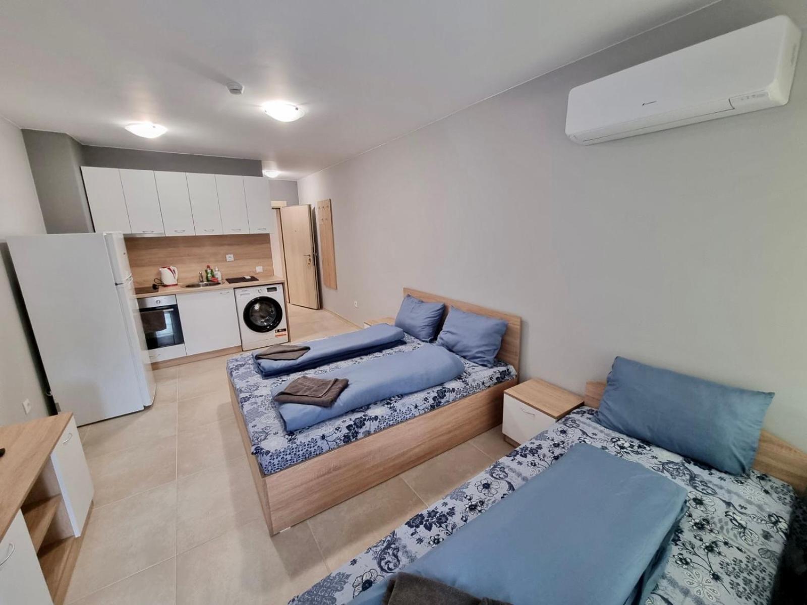 Best Family Apartments & Private Parking Sofia Exteriör bild