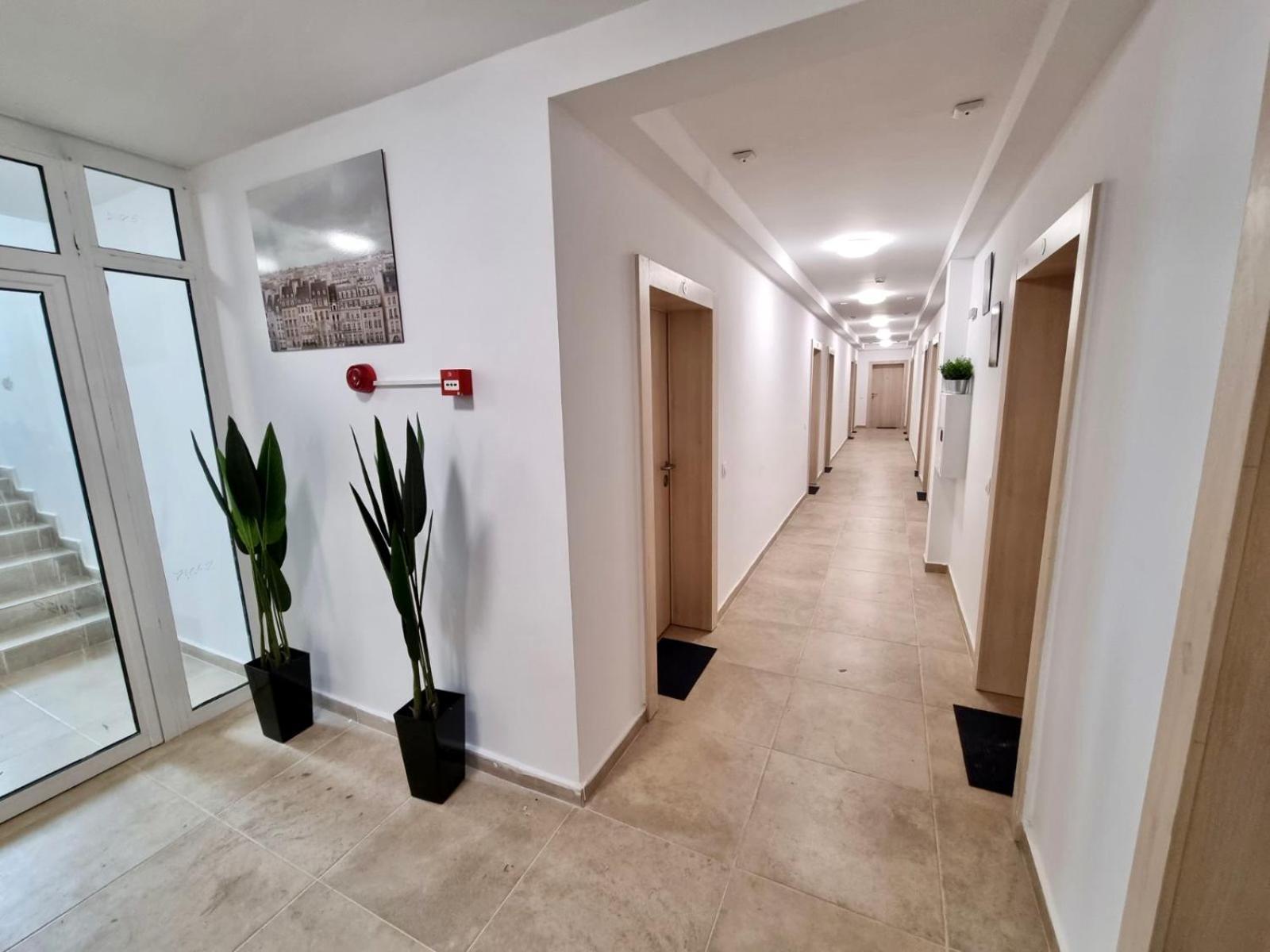 Best Family Apartments & Private Parking Sofia Exteriör bild